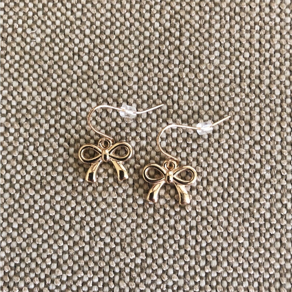NEW Bow Earrings